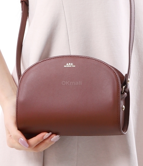 A.P.C]Axelle Pochette (CODDP M63526 IAK) | 오케이몰