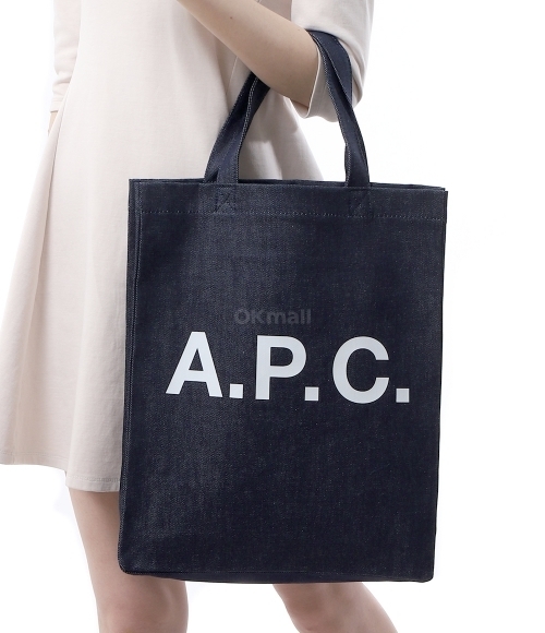 トートバッグ A.P.C. LOU MINI TOTE BAG COCSX M61569 IAI A.P.C]Lou Mini Tote Bag (COCSX M61569 IAI) | 오케이몰