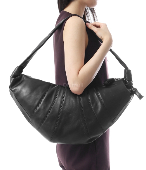 Lemaire]SMALL SOFT GAME BAG (BG293 LF1330 490) | 오케이몰