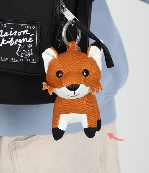 ★送料無料★FOX BAG CHARM KEY RING MM06906WW0105 P860 楽天市場】メゾンキツネ MAISON KITSUNE メンズ レディース