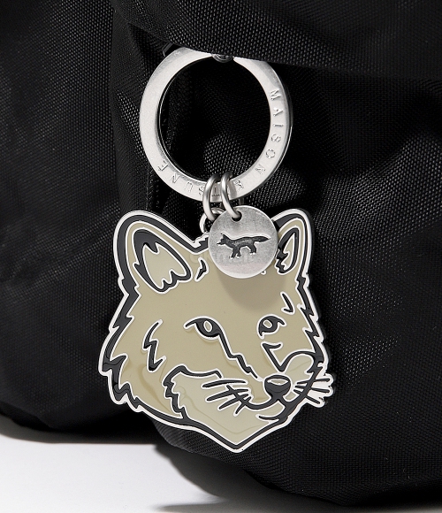 MAISON KITSUNE]BOLD FOX HEAD KEYRING (MM06904AM1002-P357) | 오케이몰