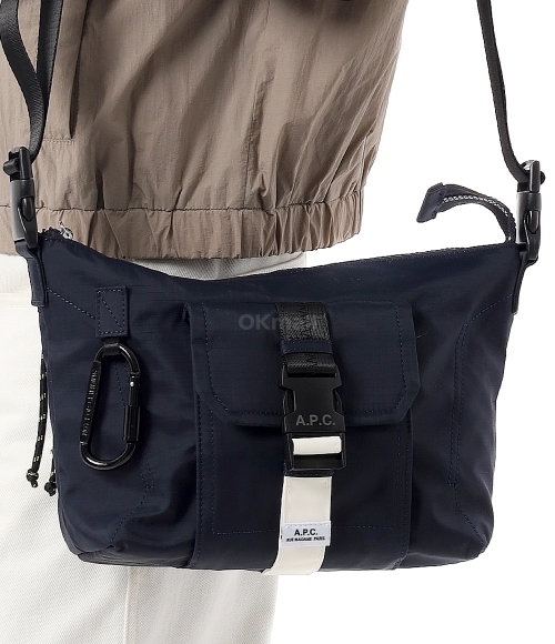 A.P.C｜ (Lou LNY 25 Tote Bag (COHHN M67001 IAK)) A.P.C]Lou LNY 25 Tote Bag (COHHN M67001 GAE) | 오케이몰