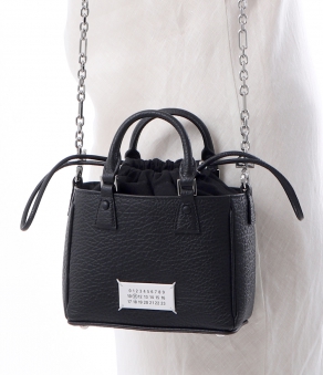 A.P.C｜ (Lou LNY 25 Tote Bag (COHHN M67001 IAK)) A.P.C｜ (Lou LNY 25 Tote Bag (COHHN M67001 IAK)) (A.P.C.