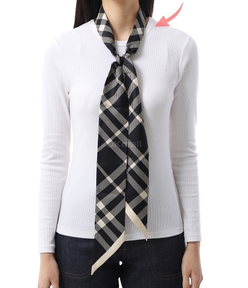 BURBERRY]Skinny Check Silk Scarf (8094701) | 오케이몰