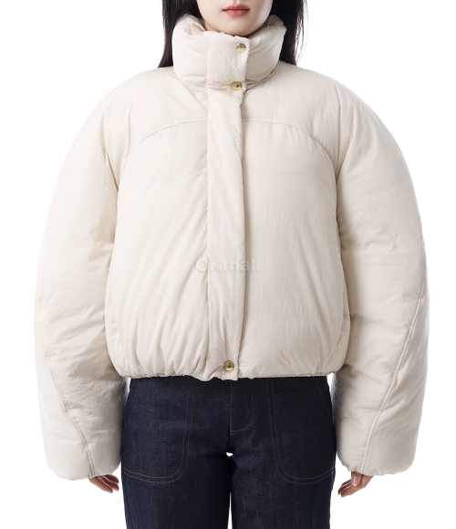 JACQUEMUS La Doudoune Caraco ジャケット JACQUEMUSのLe Chouchouコレクション オフホワイト La Doudoune
