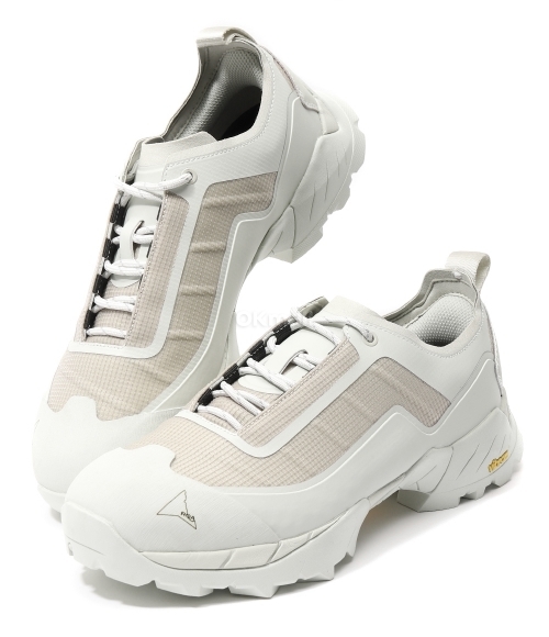 ROA｜ (Katharina Light (NBUW1119FA72-WTH0001)) Katharina Light Off White – ROA