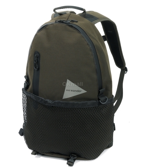 AND WANDER]PE/CO 20L Daypack - D.Khaki (5745985223-181