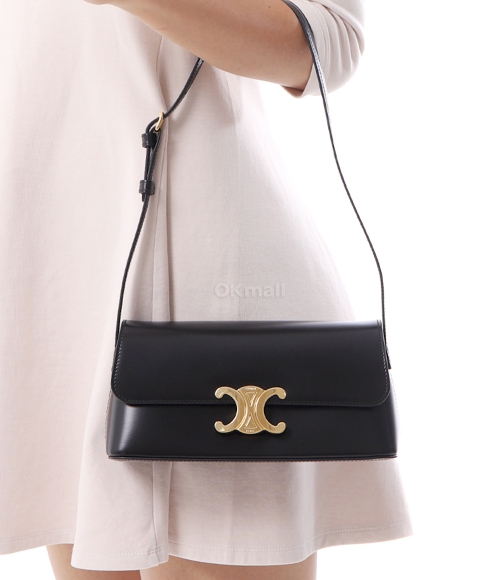 CELINE｜ (TRIOMPHE DIANE SHOULDER BAG IN CALFSKIN (12055 Celine Diane Leather Shoulder Bag in Black | Lyst