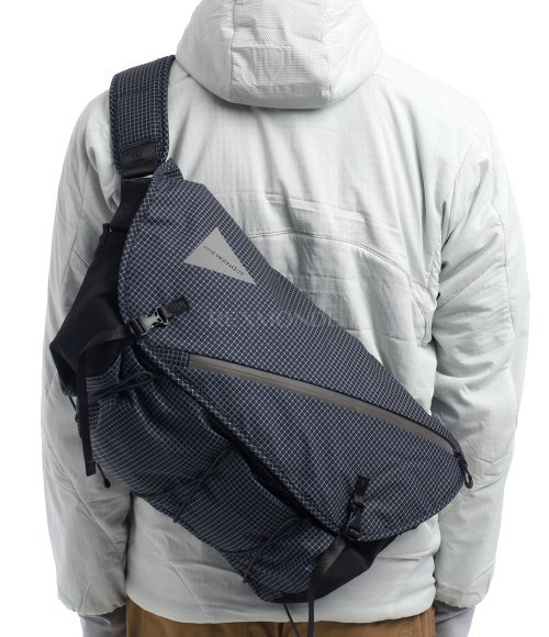 AND WANDER]Ocean Rip Messenger Bag (5745975117-121) | 렉스몬드