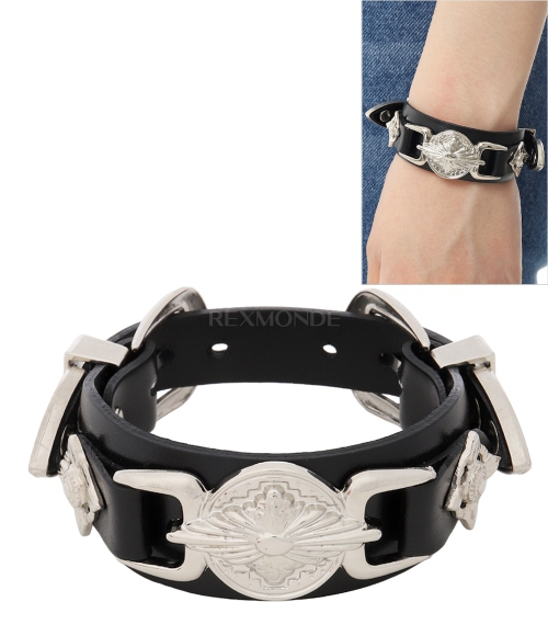 TOGA]TOO DOUBLE BUCKLE CONCHO BANGLE (TZ261 AK918 26) | 렉스몬드
