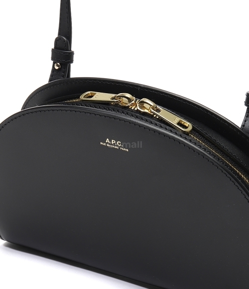 A.P.C]Demi-Lune Clutch (PXAWV F61596 LZZ) | 오케이몰