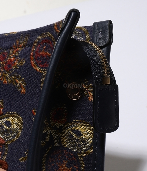 ETRO｜CLUTCHES (Medium Jacquard Pouch with Apples (1H784 ETRO]Medium Jacquard Pouch with Multi-Colored Apples (1H784