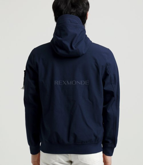 STONE ISLAND]Q0122 Soft Shell-R_E.Dye® Technology in Recycled
