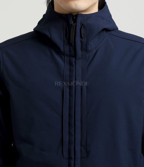 STONE ISLAND]Q0122 Soft Shell-R_E.Dye® Technology in Recycled