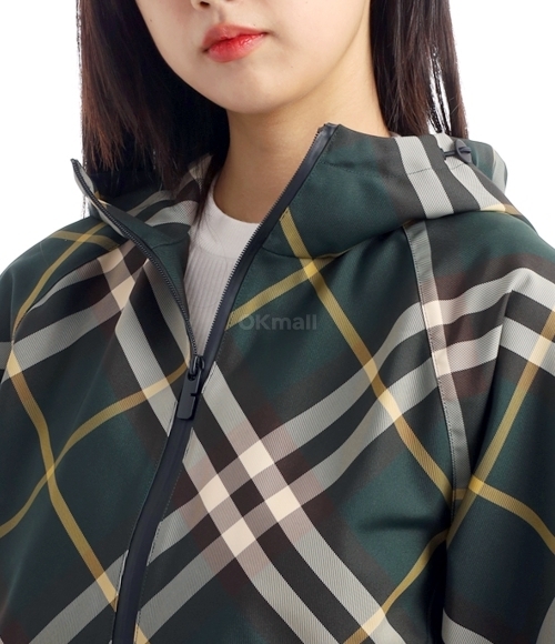 BURBERRY]Crop Checkered Light Jacket (8081889) | 오케이몰