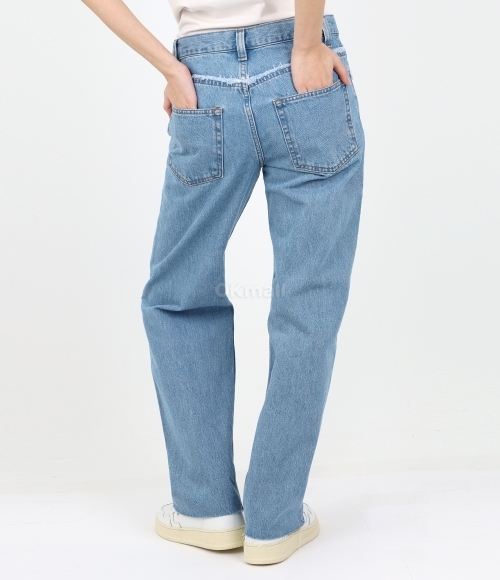 (アーペーセー)A.P.C. Relaxed Raw Edge Jeans COGXL F09210 IAB アーペーセー)A.P.C. Relaxed Raw Edge Jeans COGXL F09210 IAB