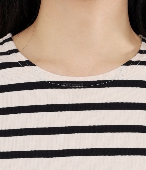 TORY BURCH｜ (SCRUNCHED SLEEVE T-SHIRT (160086-117)) scrunched-sleeve-t-shirt-front