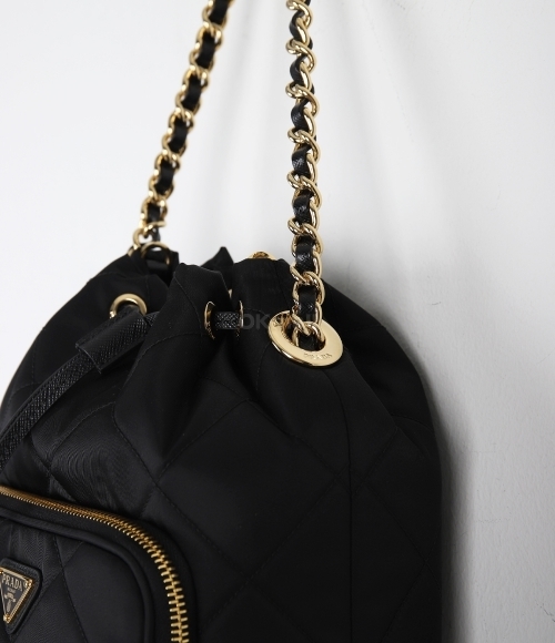 PRADA]리에디션 1995 체인 리나일론 숄더백 (1BH038 2AOS F0002