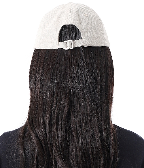 JACQUEMUS｜ (LA CASQUETTE GADJO (246AC670 3071 140)) The Gadjo cap by JACQUEMUS | Official website