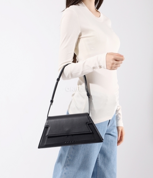 MARNI｜ (TRUNKOISE BAG MEDIUM (SBMP0182L0 P5298 00N99)) MARNI]TRUNKOISE BAG MEDIUM (SBMP0182L0 P5298 00N99) | 오케이몰
