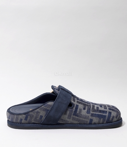 FENDI｜MULES (Feel chenile sabots (8R8448 AKZP F1PZ7)) FENDI｜MULES (Feel chenile sabots (8R8448 AKZP F1PZ7)) Fendi