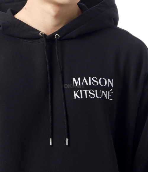 【Maison Kitsune】WATERFALL OVERSIZE HOODIE◆NM00705KM0001 Maison Kitsune WATERFALL OVERSIZE HOODIE Black | BSTN Store