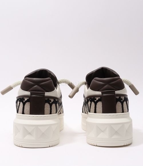 VALENTINO｜SNEAKERS (5Y0S0G37 IFF KFN / 5Y2S0G37 IFF KFN Valentino Garavani One Stud XL Low-Top Sneakers, Brand Size