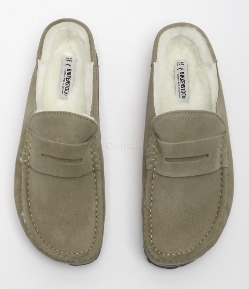 BIRKENSTOCK｜SLIPPERS (Naples Shearling TAUPE (1028039)) Birkenstock Naples Shearling Taupe - Calico Club