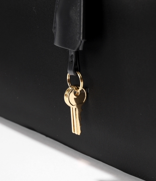 PRADA]자물쇠 미디엄 리나일론 및 가죽 탑 핸들 백 (1BB132 V