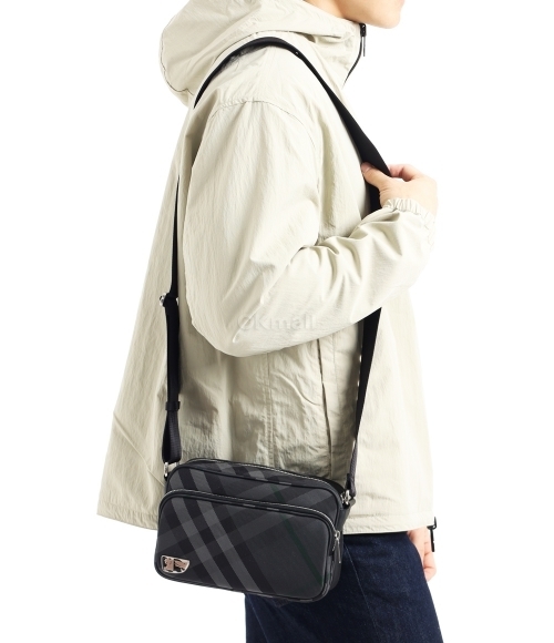 BURBERRY｜ (Grid crossbody bag (8102249)) Burberry Grid crossbody bag for Men - Printed in UAE | Level