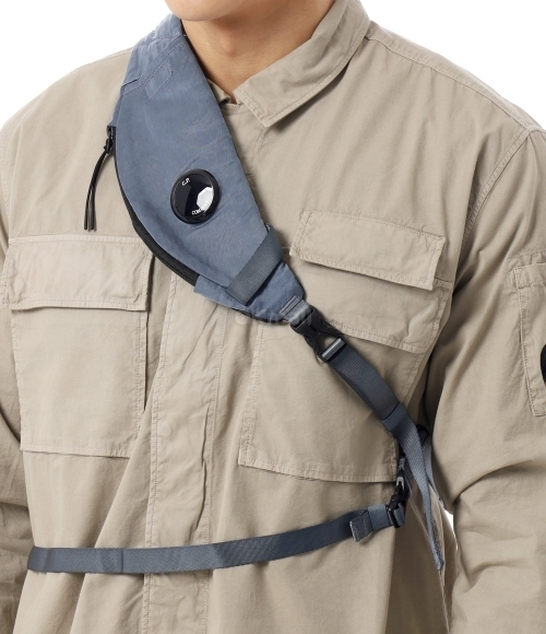 CP COMPANY]Nylon B Crossbody Bag (18CMAC114A 005269G 872