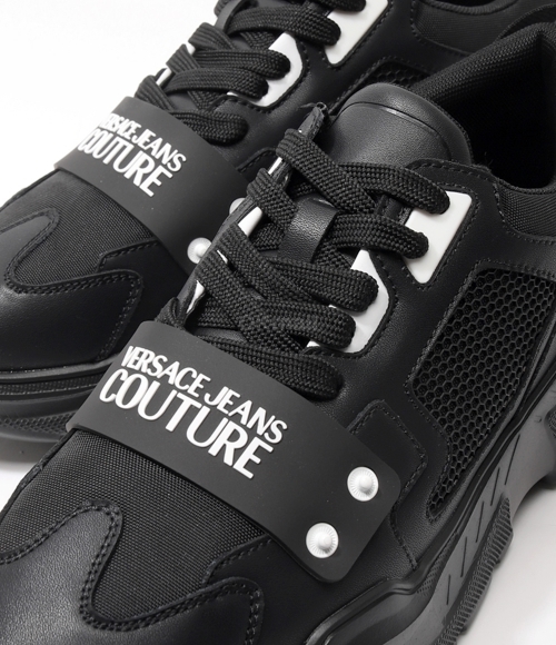 VERSACE｜SNEAKERS (Speedtrack Sneakers (78YA3SC4 ZSC55 8 Speedtrack Logo Sneakers Black,Print | VERSACE US