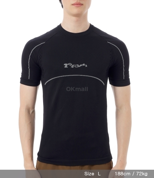 ROA｜ (Seamless T-shirt (RBMW0438YA62-BLK0001)) ROA]Seamless T-shirt (RBMW0438YA62-BLK0001) | 오케이몰