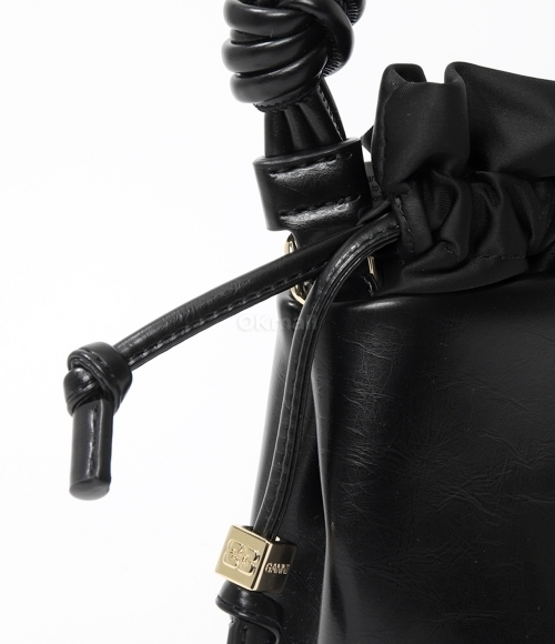 GANNI]BLACK CRINKLE OLEATEX MINI GANNI BOU BUCKET BAG (A6509