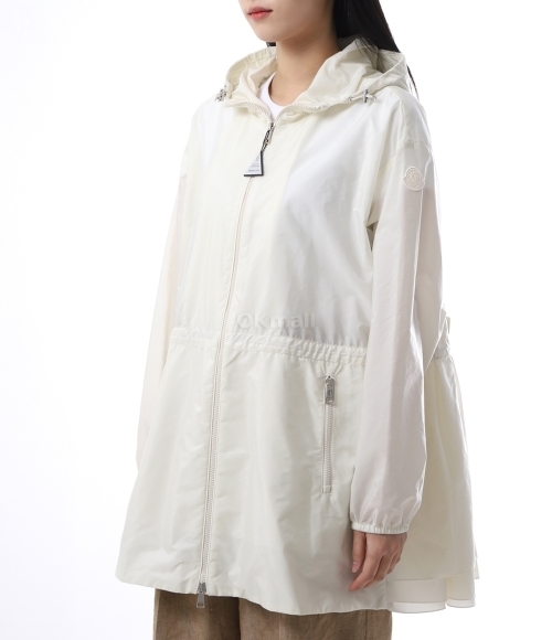 MONCLER｜JACKETS (1A00160 539ZD 034) Moncler logo-trimmed Puffer Jacket | Black | FARFETCH