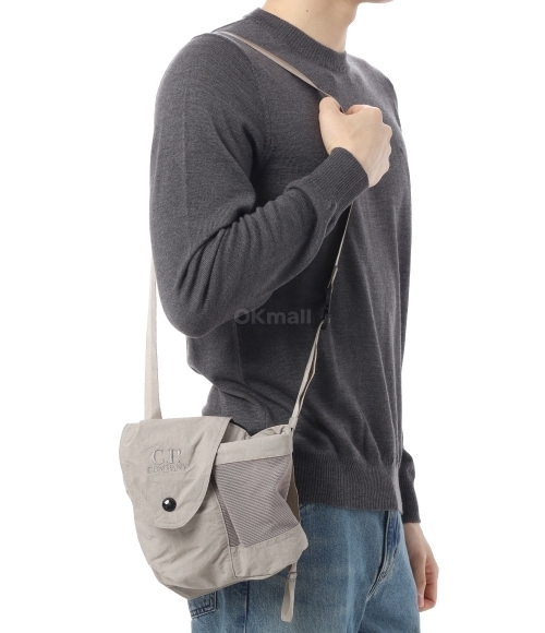 CP COMPANY｜ (Plain Paper Touch Mini Bag (18CMAC176A 110 Plain Paper Touch Mini Bag | CPC USCA Online Store