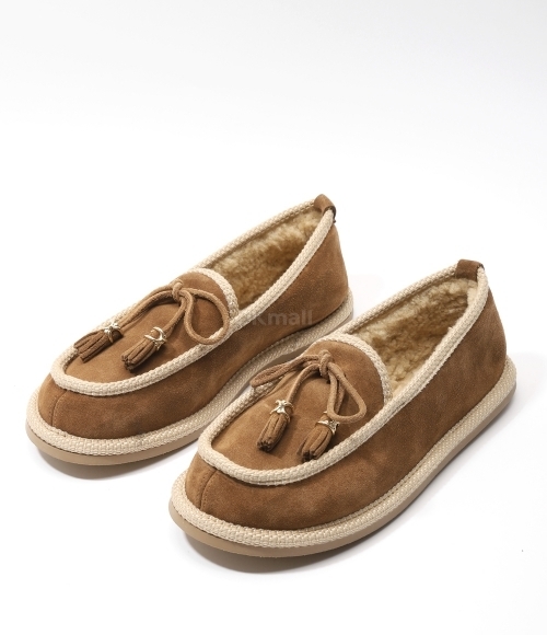 CELINE｜SLIPPERS (BOUBOU SLIPPERS IN SUEDE CALFSKIN (362 CELINE BOUBOU SLIPPERS IN Suede Calfskin - COGNAC | CELINE