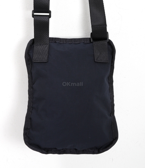CP COMPANY｜ (Plain Paper Touch Shoulder Bag (18CMAC049A C.P. Company Plain Paper Touch Shoulder Bag Black – Très Bien
