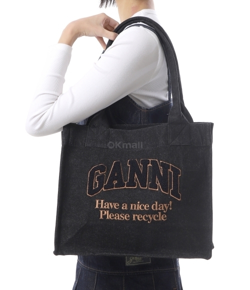 早期完売★GANNI★デニム イージーラージ トートバッグA6583 099 Ganni【ガニー】large easy shopper denim 