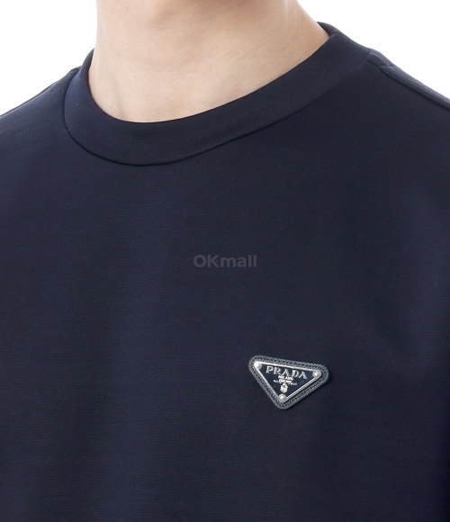 PRADA｜ (UJL90B S OOO 11OQ F0008) PRADA]테크니컬 코튼 스웨트셔츠 (UJL90B 11OQ F0008) | 오케이몰