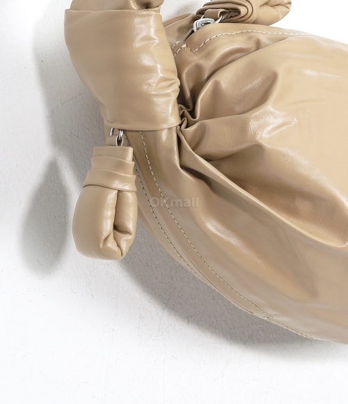 Lemaire]SMALL SOFT CROISSANT (BG0092 LL0028 539) | 오케이몰