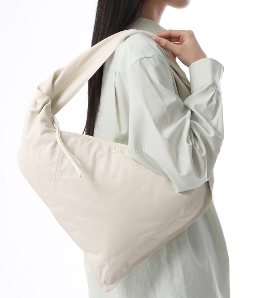 Lemaire｜ (SCARF BAG SMALL (BG0156 LL0075 096)) Lemaire - Small Scarf Bag in Off White – Stoy