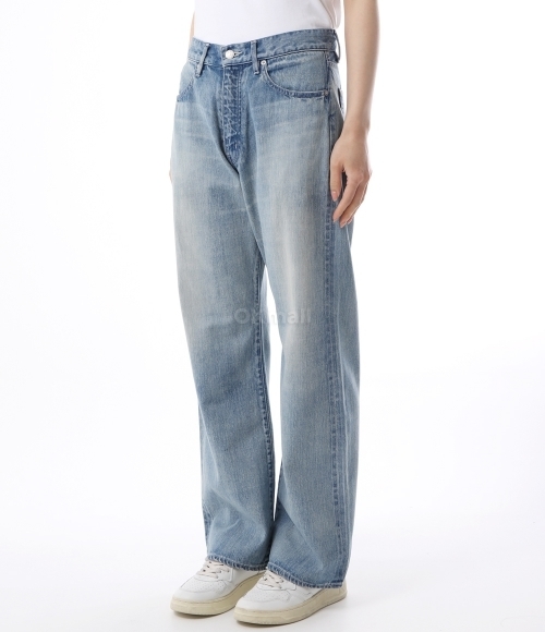 AURALEE]SELVEDGE FADED LIGHT DENIM PANTS (A25SP06DE LIGHT