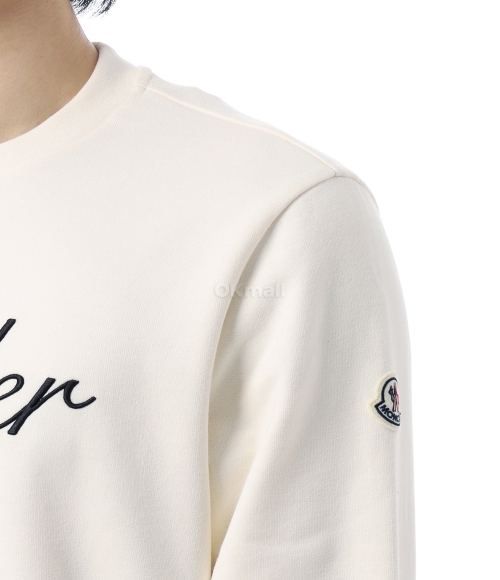 MONCLER｜ (8G00033 89AUJ 034) MONCLER]자수 로고 코튼 스웨트셔츠 (8G00033 89AUJ 034) | 오케이몰