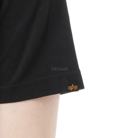Alpha Industries｜ (ALPHA NEWS PATCH TEE (UTA55012PK 001 ALPHA NEWS PATCH TEE | Alpha Industries