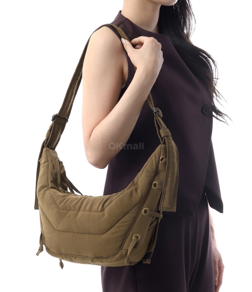 Lemaire]SMALL SOFT GAME BAG (BG293 LF1330 430) | 오케이몰