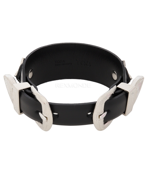 TOGA]TOO DOUBLE BUCKLE CONCHO BANGLE (TZ261 AK918 26) | 렉스몬드